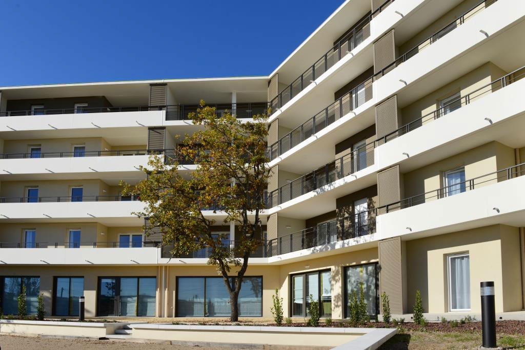 zIyThA_2276_residence_seniors_domitys_frejus_exterieur_3